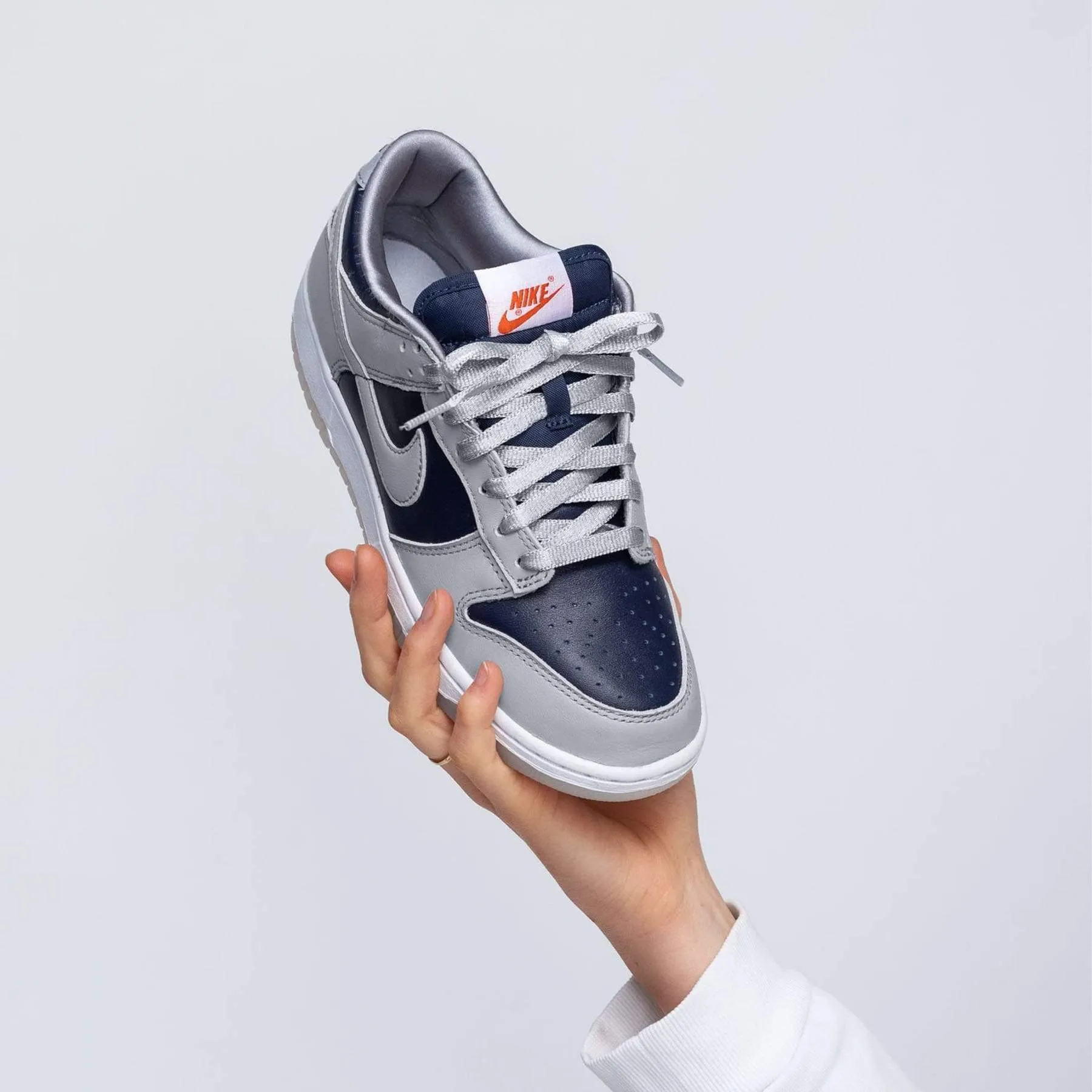 Nike Dunk Wmns Low SP 'College Navy'