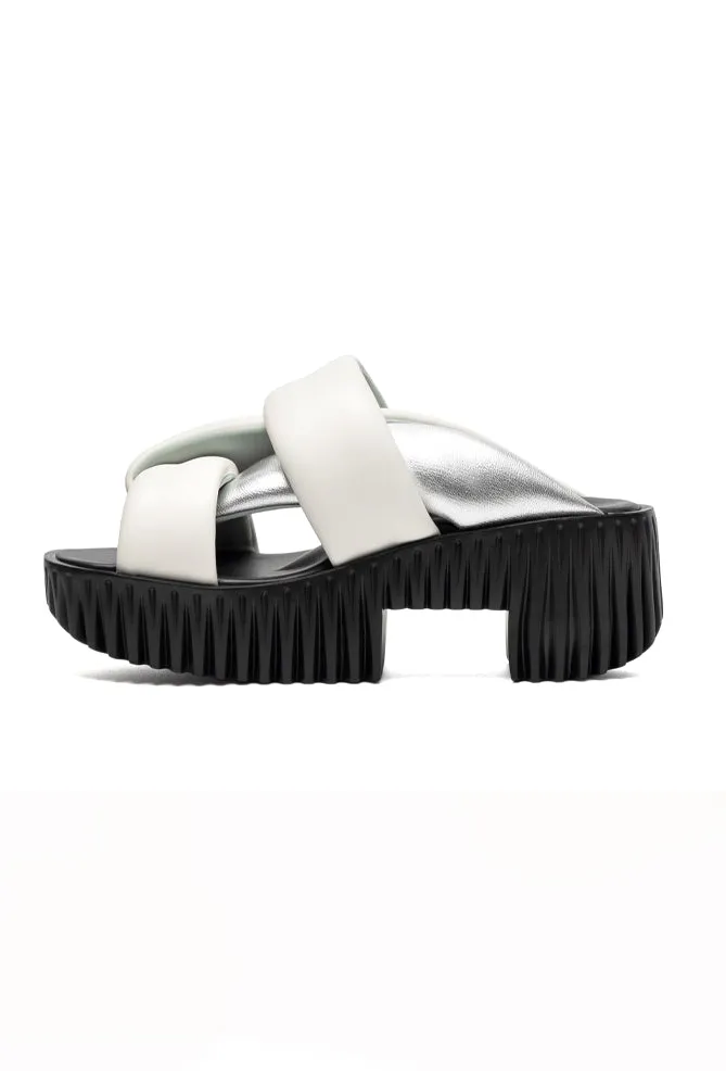 Plia Semo, White