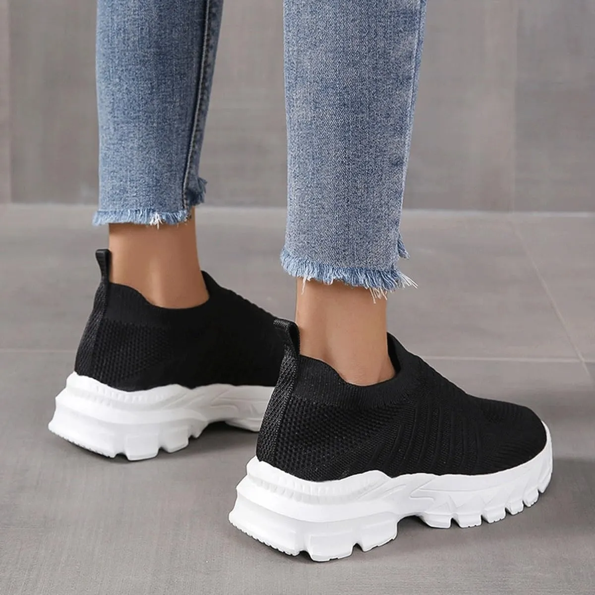 Women's Sneakers Knitted Mesh Breathable Walking Shoes Slip On Running Shoes Non-Slip Sneakers Athletic Fashion Tennis Sneakers Mesh Workout Outdoor Leisure Sports Shoes