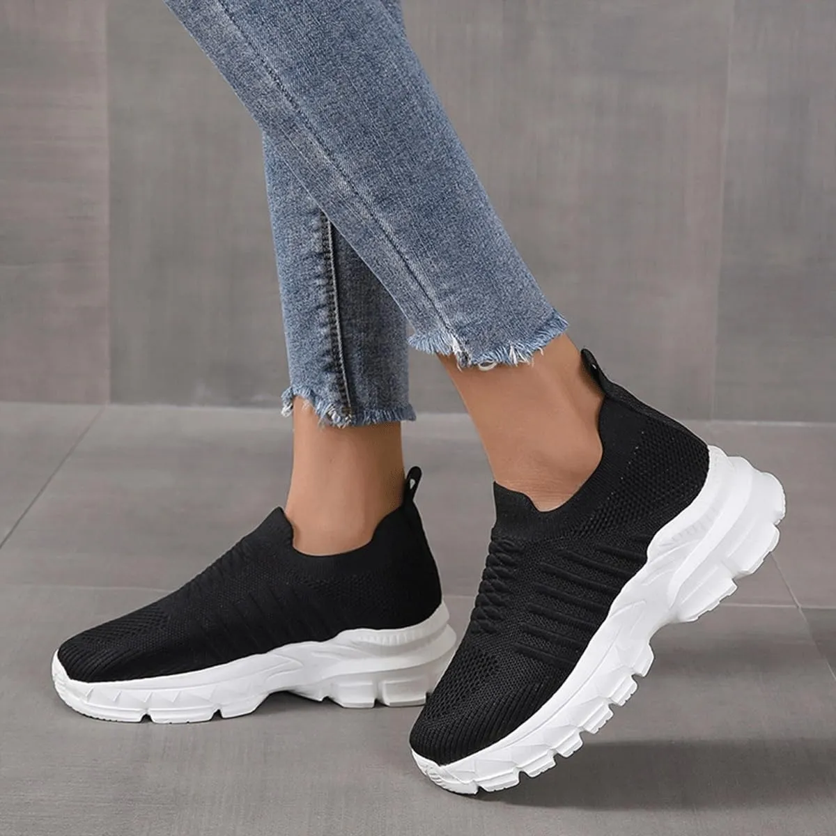 Women's Sneakers Knitted Mesh Breathable Walking Shoes Slip On Running Shoes Non-Slip Sneakers Athletic Fashion Tennis Sneakers Mesh Workout Outdoor Leisure Sports Shoes